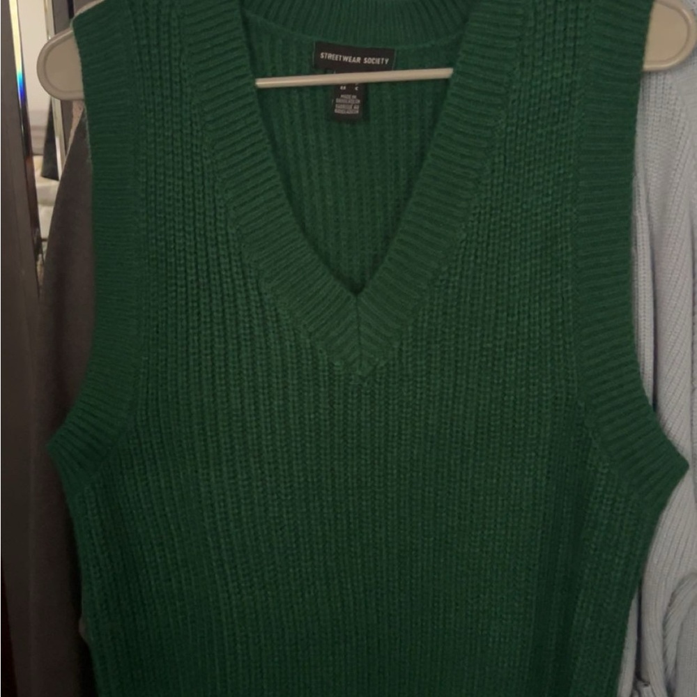 Streetwear Society Green V-Neck Sweater